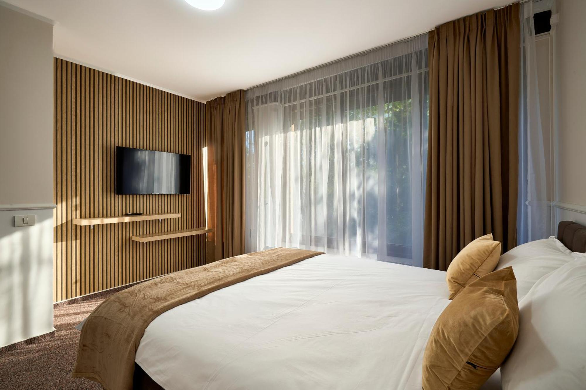 Therme Airport Resort Corbeanca Luaran gambar