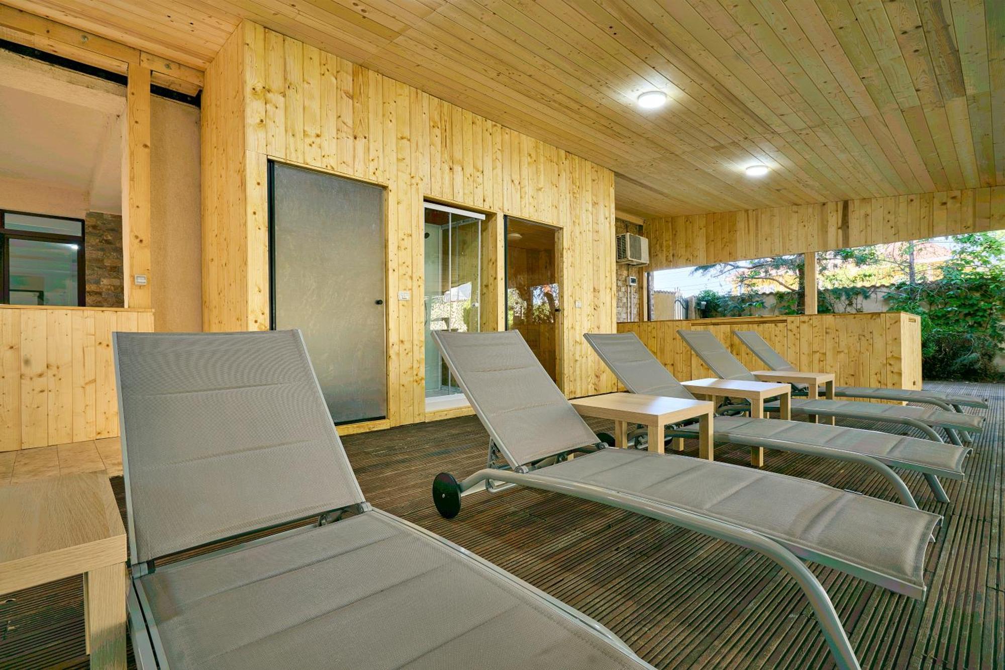 Therme Airport Resort Corbeanca Luaran gambar